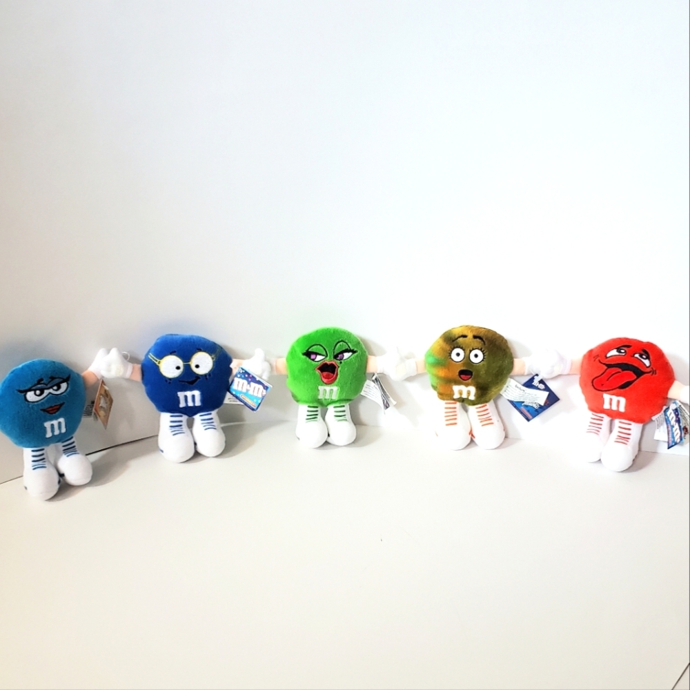 M&M Set of stuffed toys